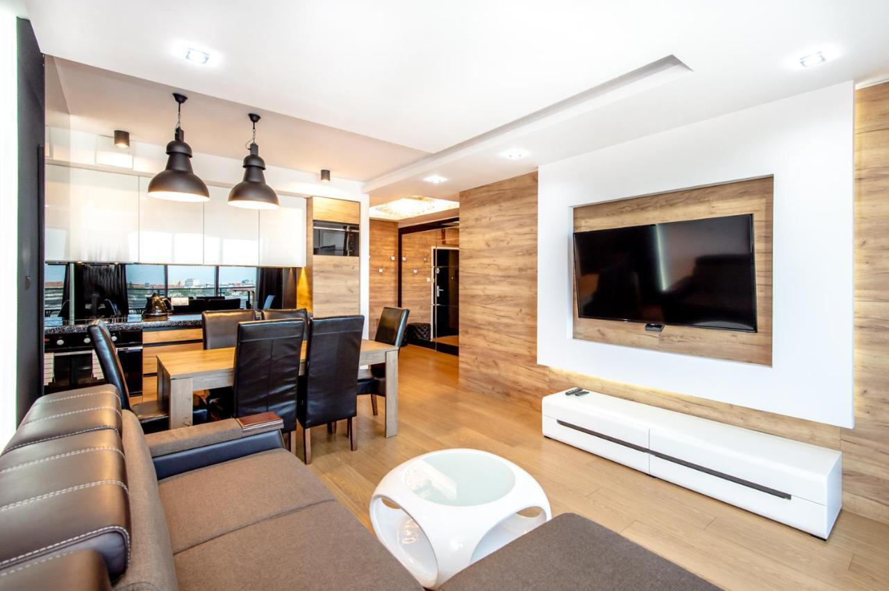 Super-Apartamenty International Fair 포즈난 외부 사진